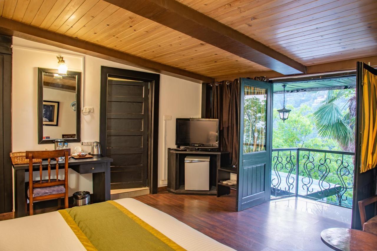 Ilbert Manor Hotel Mussoorie Exterior photo