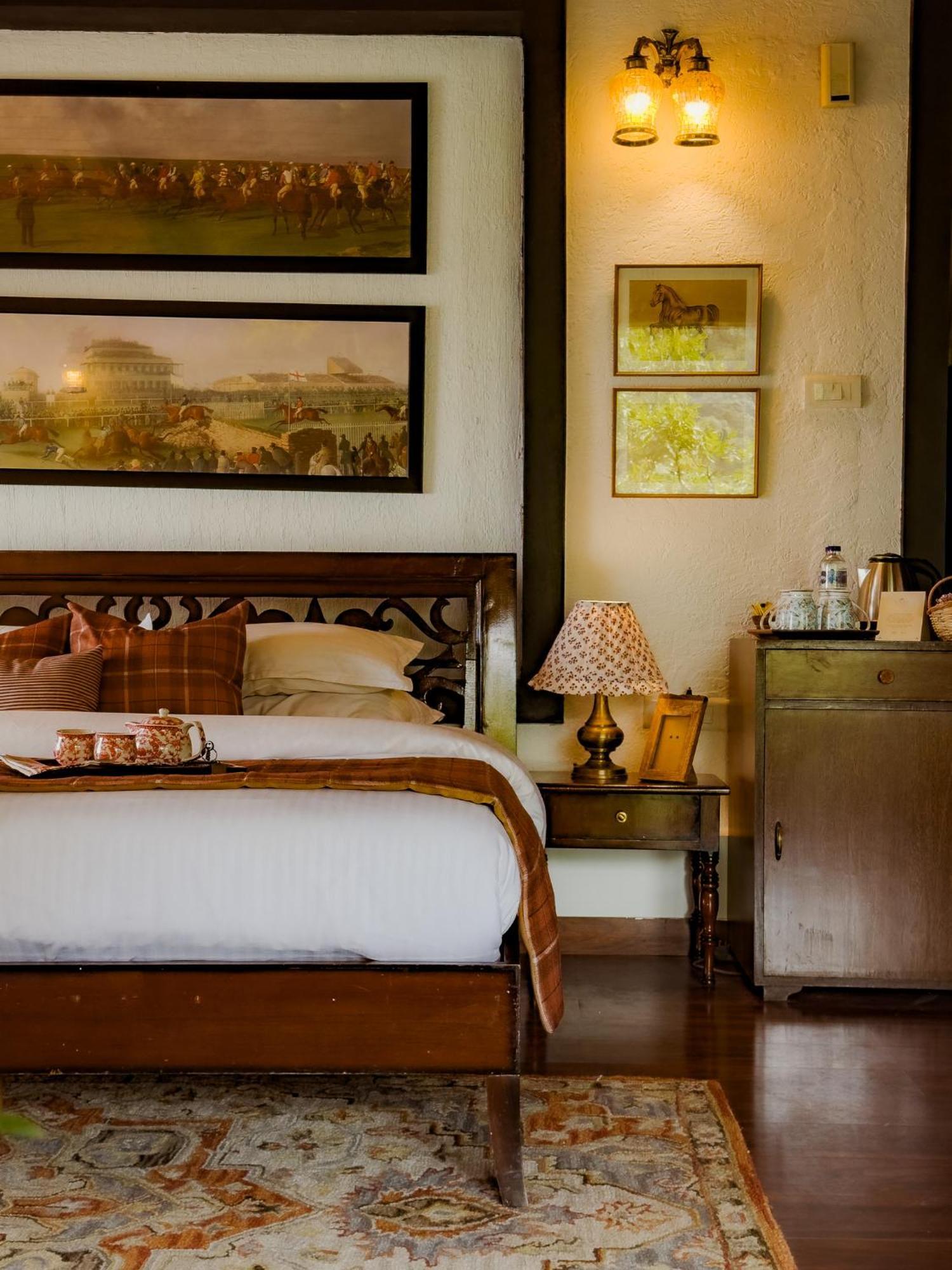 Ilbert Manor Hotel Mussoorie Exterior photo