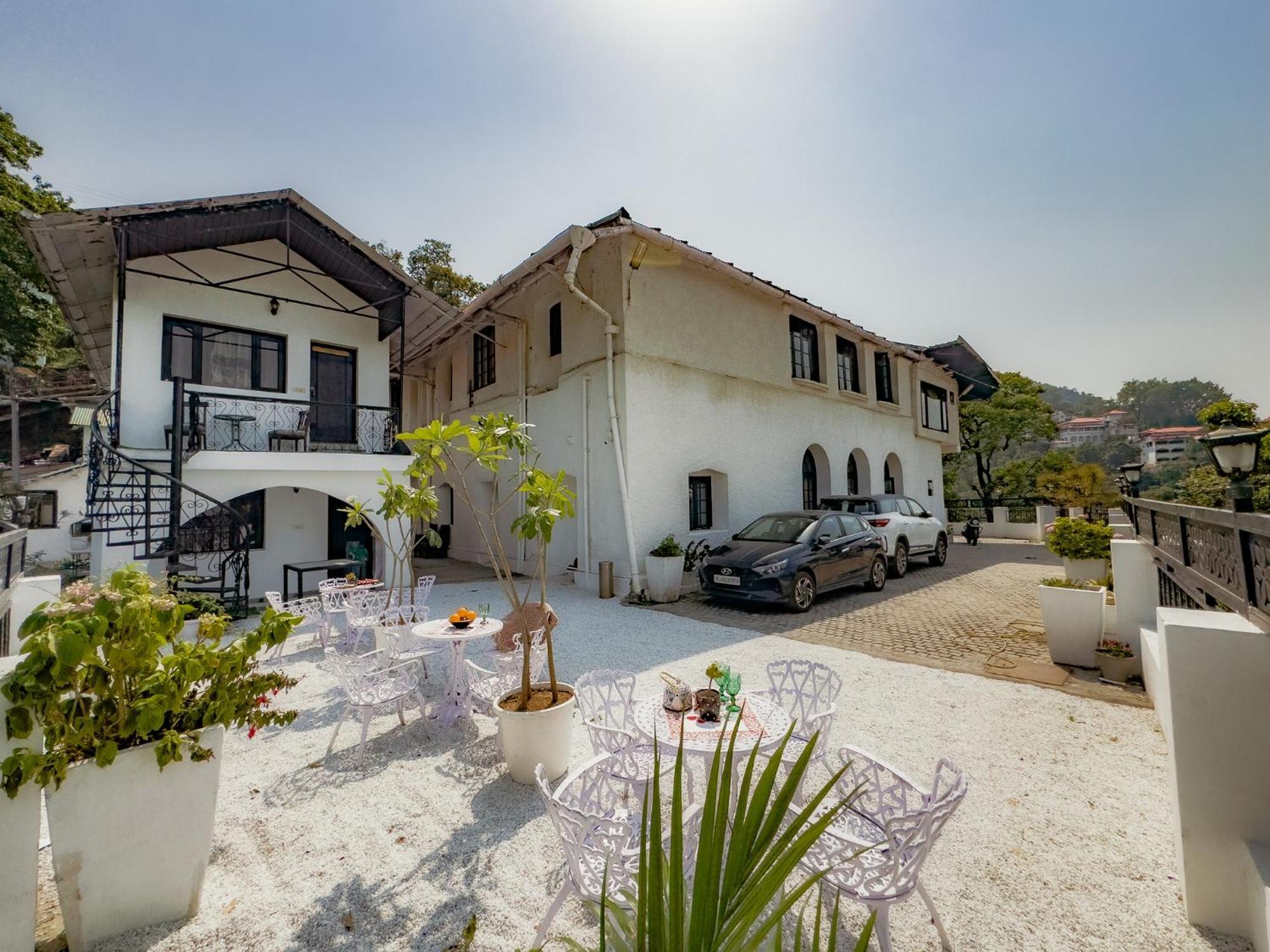 Ilbert Manor Hotel Mussoorie Exterior photo